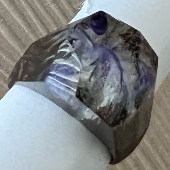 Wood and resin ring - Picture 3 of 7